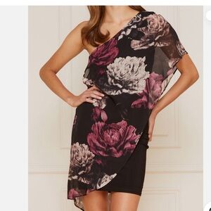 Le Chateau One Shoulder Floral Chiffon Dress NWOT size Xsmall